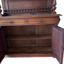 Antiker Buffet-Schrank aus massiver Eiche – aufwändig geschnitzt, ca. 19. Jahrhundert